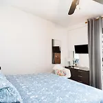 Apartment Golden Mile Americas